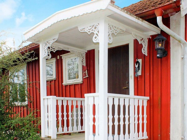 House | Exterior