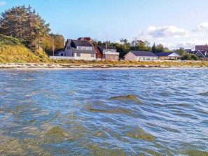 House | View from property - Seaside Retreat in Hvalpsund-by Traum (Farso)