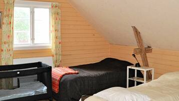 1 bedroom, individually furnished