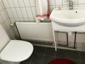 Shower - 4 Person Holiday Home in Läckeby (Läckeby)