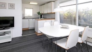 Dining - Elegant Holiday Home in Løkken With Terrace (Lokken)