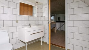 Bathroom - Modern Holiday Home in Funen With Sauna (Faaborg)
