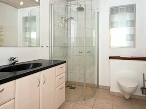 House | Bathroom