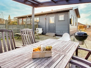 Exterior - Chic Holiday Home in Syddanmark near Sea (Svendborg)