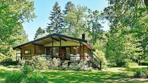 Exterior - 6 Person Holiday Home in Ljusterö (Ljustero)