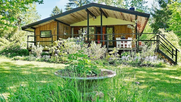 House | Property grounds - 6 Person Holiday Home in Ljusterö (Ljustero)