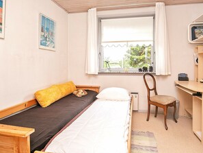 3 Schlafzimmer, Babybetten