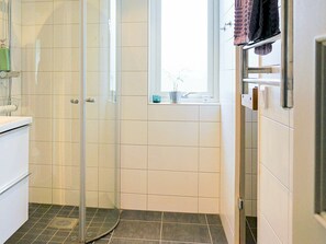 Shower - Holiday Home in Uddevalla (Uddevalla)