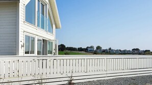 Exterior - 7 Person Holiday Home in bru (Rennesoy)