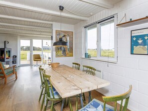 House | Dining - 6 Person Holiday Home in Thisted (Thisted)