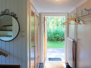 2 Schlafzimmer, individuell eingerichtet