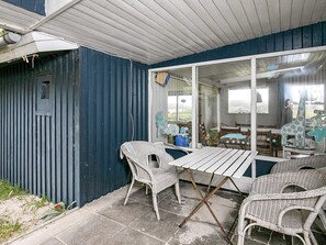 Balcony - Modern Holiday Home in Jutland With Barbecue (Lokken)