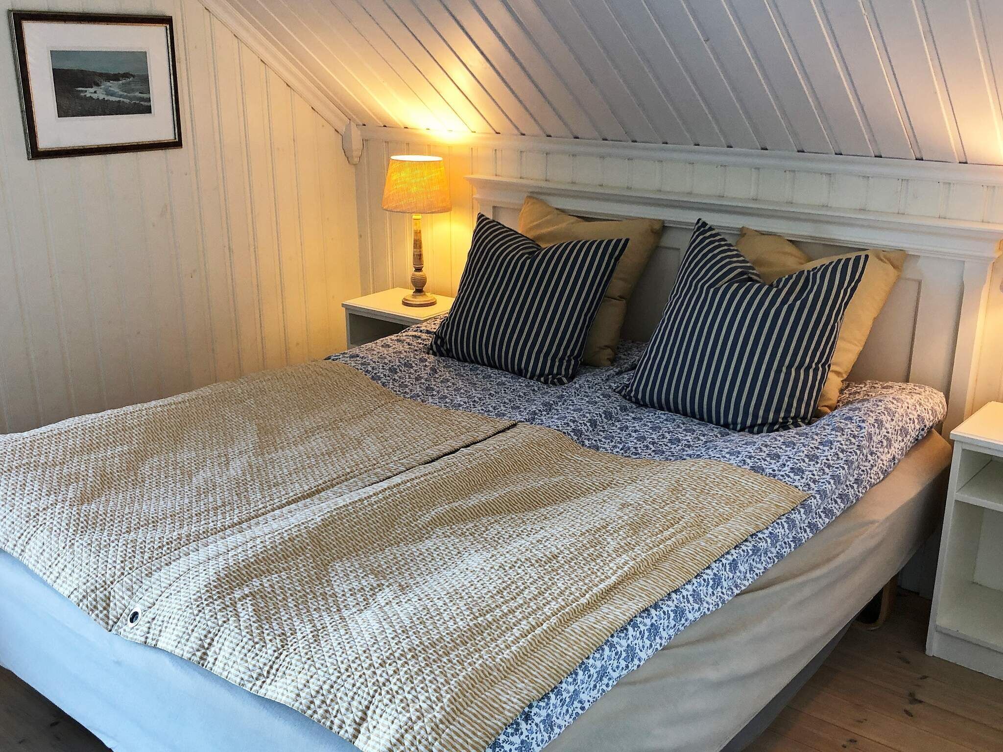 3 bedrooms, individually furnished