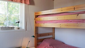 Room - 4 Person Holiday Home in Onsala (Gottskar)