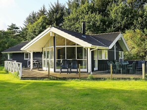 Exterior - Secluded Holiday Home in Bedsted Thy With Terrace (Bedsted)