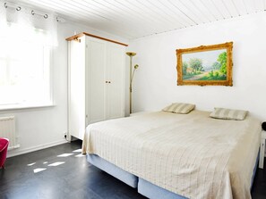 3 Schlafzimmer, individuell eingerichtet