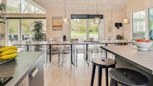 Ảnh chưa phân loại, 2 trong số 49 ảnh, nút