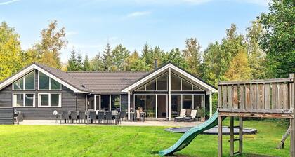 20 Person Holiday Home in Frederiksvaerk