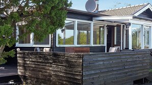 Exterior - Holiday Home in Nösund (Nosund)