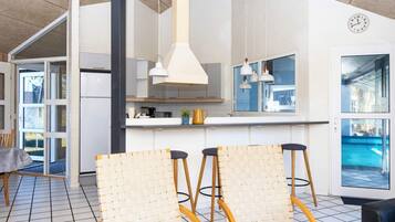 House | Private kitchen | Highchair