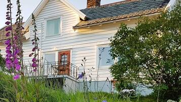 House | Exterior