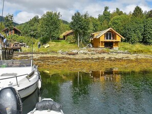 House | Miscellaneous - Seaside Serenity in Settem Fjord-by Traum (Surnadal)