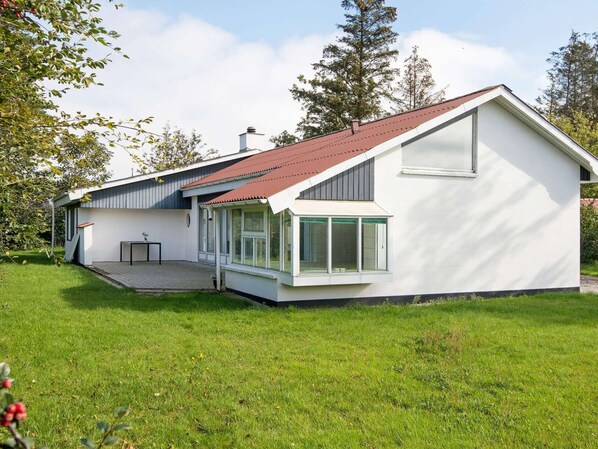 Exterior - 6 Person Holiday Home in Tarm (Tarm)