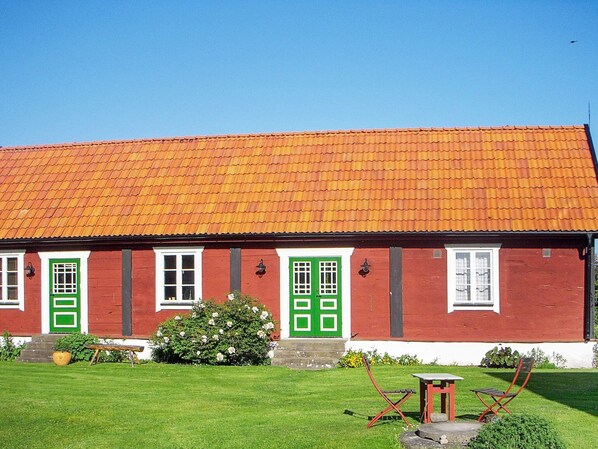 House | Exterior