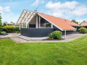 House | Exterior