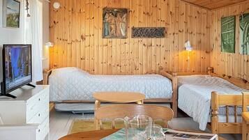 Casa | 1 habitación, muebles diferentes y ropa de cama