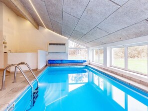 Ferienhaus | Pool | Innenpool, Außenpool