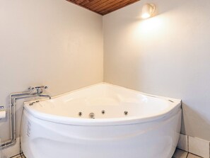 House | Spa treatment