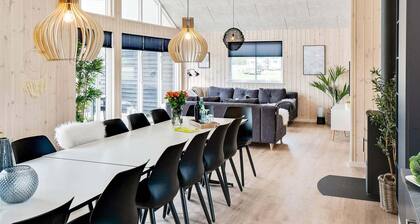 5 Star Holiday Home in Norre Nebel