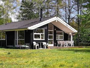 Exterior - Aesthetic Holiday Home in Zealand near Sea (Rørvig)