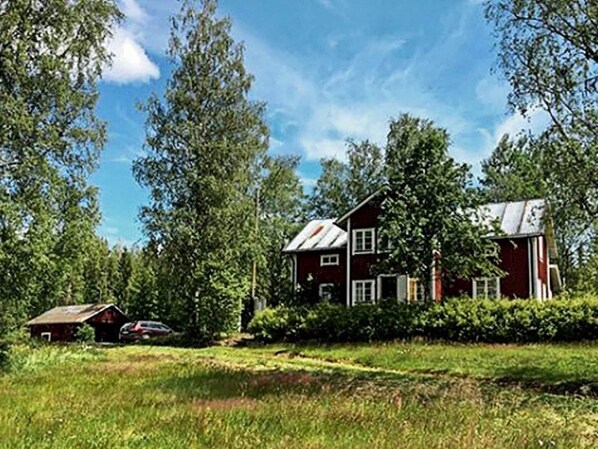 House | Exterior