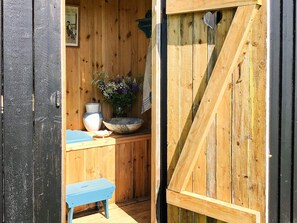 House | Bathroom