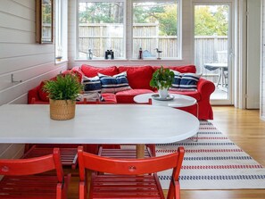 House | 1 bedroom