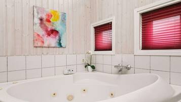 House | Spa treatment