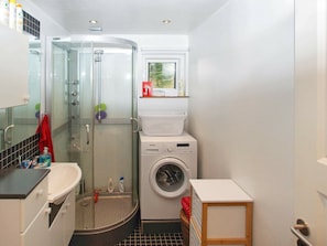 House | Bathroom
