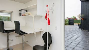 2 Schlafzimmer, Babybetten