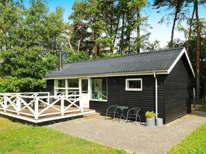House | Exterior - Tranquil Holiday Home in Hadsund near Sea (Hadsund)
