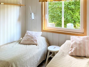 2 bedrooms, individually furnished