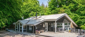 บ้านพักวันหยุดสำหรับ 12 คนใน Glesborg