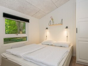 House | Interior - 4 Star Holiday Home in Glesborg (Glesborg)