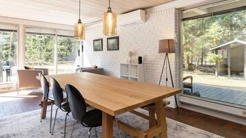 House | Tempat makan