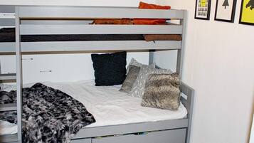 3 bedrooms, individually furnished