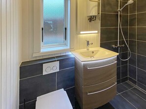 Bathtub