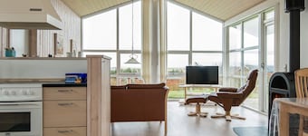 Delux Holiday Home in Lemvig With Whirlpool