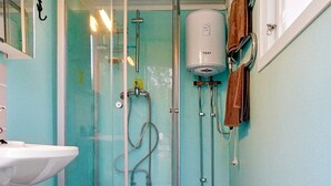 Bathroom - 2 Person Holiday Home in Ekerö (Ekerö)