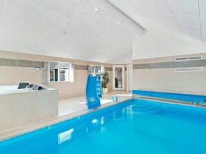 Ferienhaus | Pool | Innenpool, Außenpool